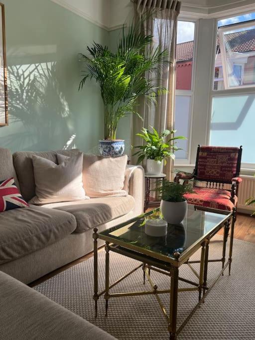 2025 Award Winner Liverpool Strawberry House - 3 Bedrooms Exterior foto